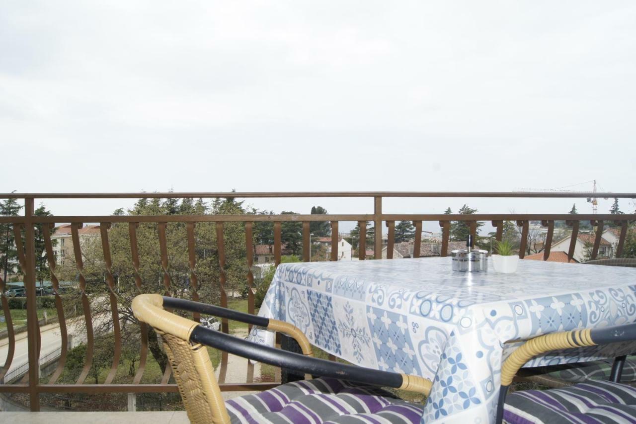 Apartmani Popovic Porec Exterior photo